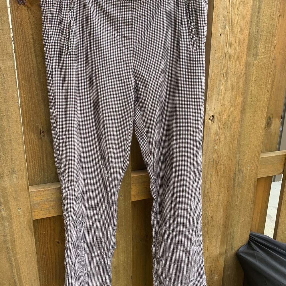 Women’s Fitted Stretchy Checkered Pants